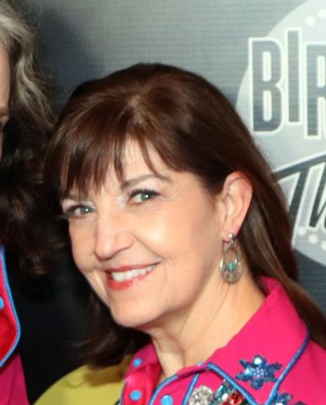 Mary Brienza Headshot