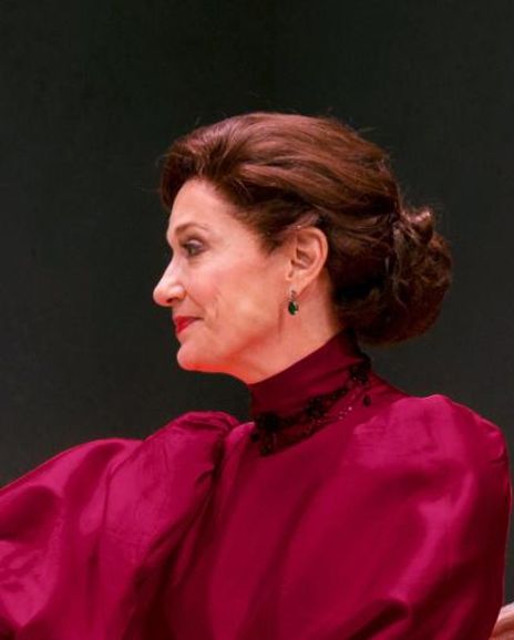 Lynn Pilgrim Headshot