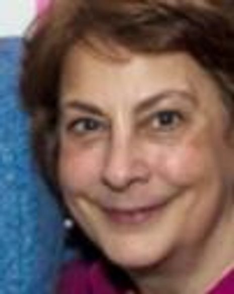 Nancy Young Headshot