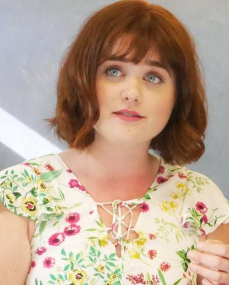 Hannah Bushyeager Headshot