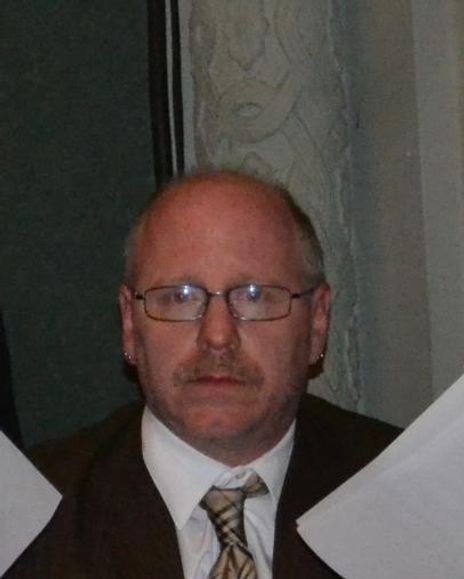 Andrew Davenport Headshot