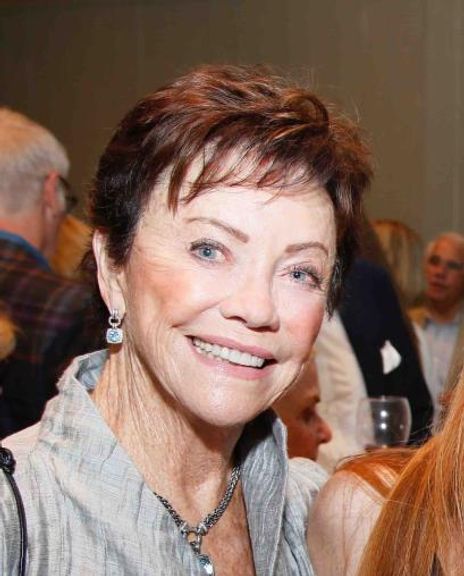 Dorothy Bendetti Headshot