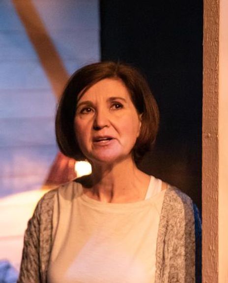 Laura Richardson Headshot