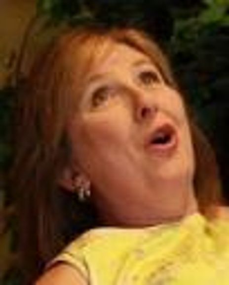 Linda Ellis Headshot