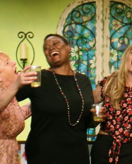 Toni Philips Headshot