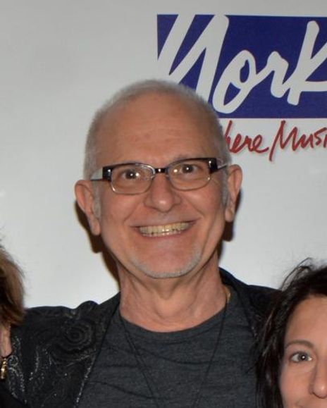 Maureen Maticoli Headshot