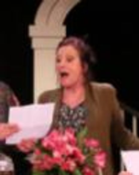 Claudia Schneider Headshot