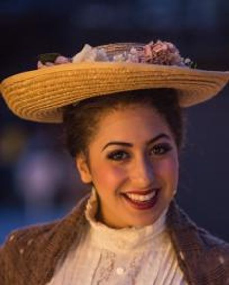 Georgia Mendes Headshot