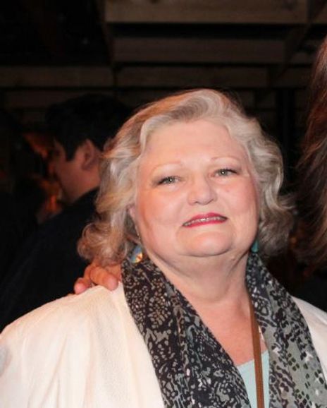 Beth Durham Headshot