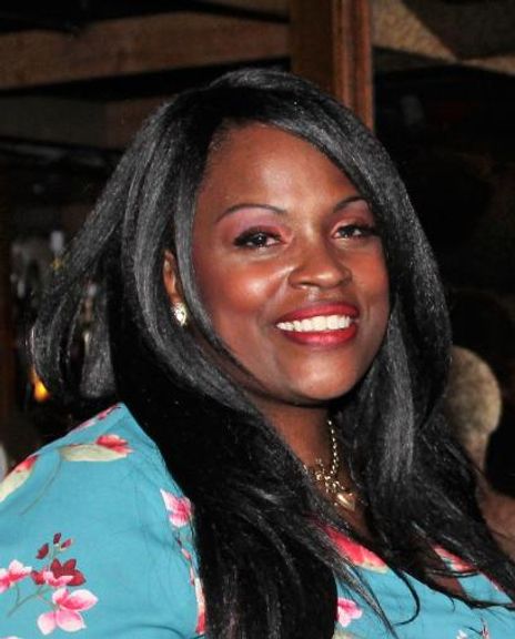 Brandi Massey Headshot