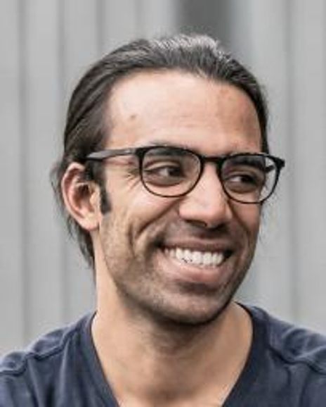 Anthony Almeida Headshot