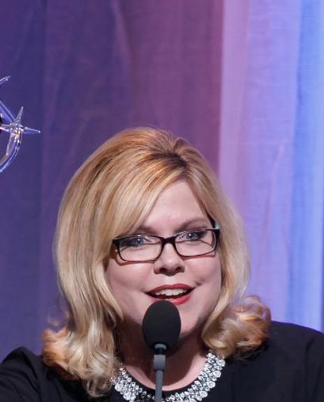 Michelle Thorne Headshot