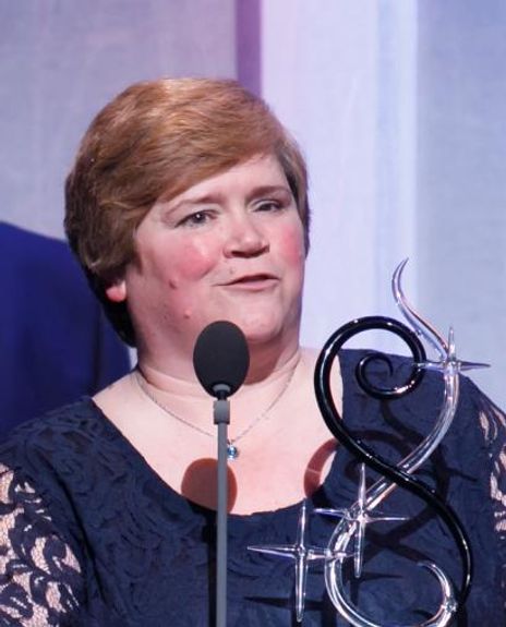 Kim Watters Headshot