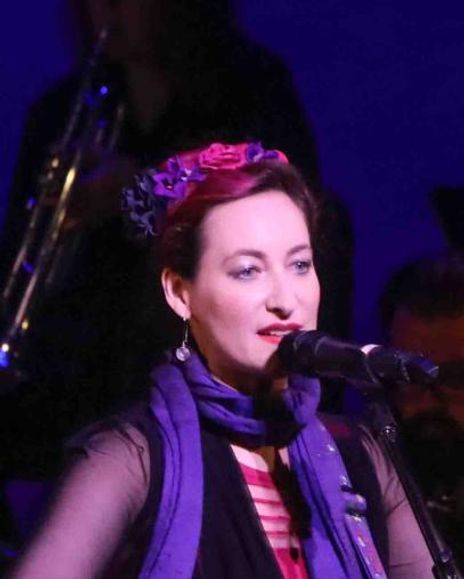 Rachel Sage Headshot