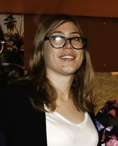 Amanda Knehans Headshot