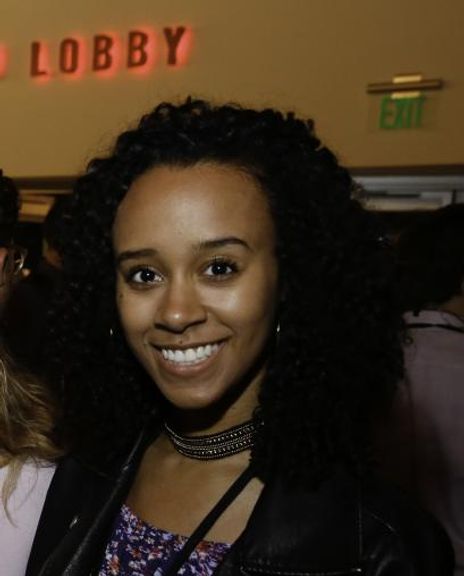 Sidne Phillips Headshot