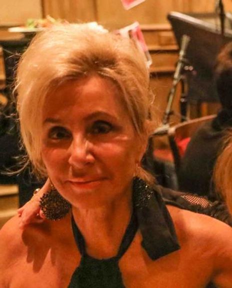 Janie Shevell Headshot