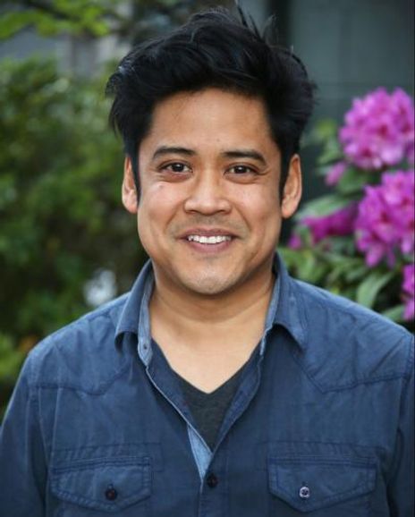 Flordelino Lagundino Headshot