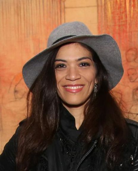 Laura Gomez Headshot