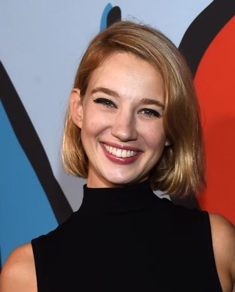 Yael Grobglas Headshot