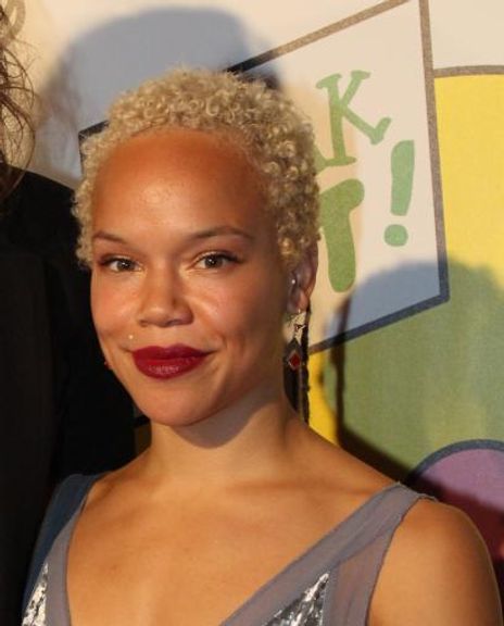 Alexis Evans-Krueger Headshot