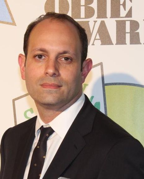 Stephen Mooallem Headshot