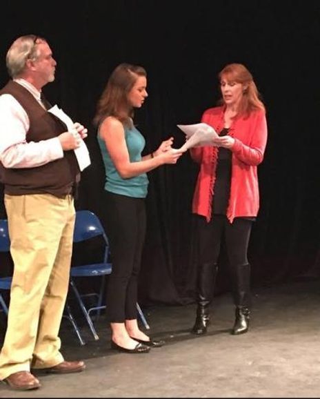 Laurie McConnell Headshot