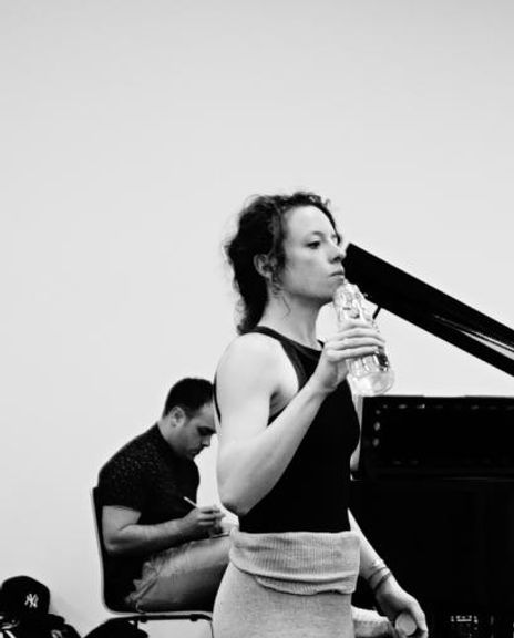 Michelle Buckley Headshot