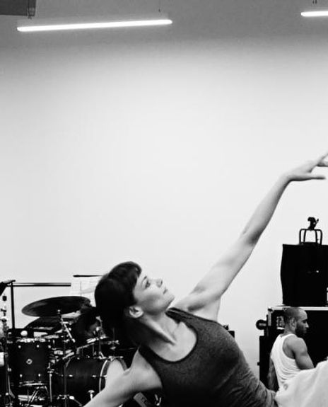 Helen Pickett Headshot