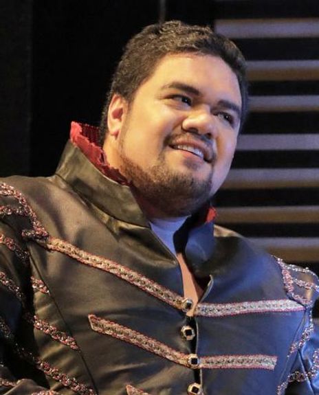 Pene Pati Headshot