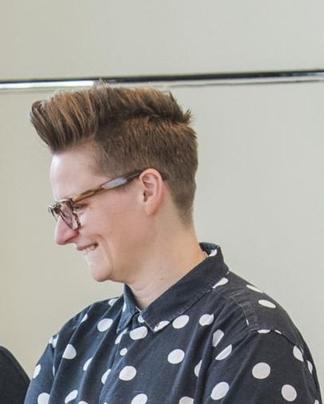 Claire Bryan Headshot