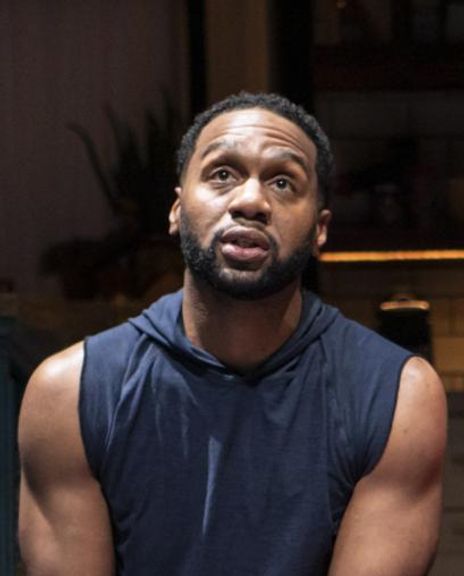 Toussaint Jeanlouis Headshot