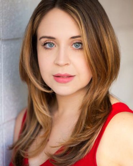 Sara Rae Womack Headshot