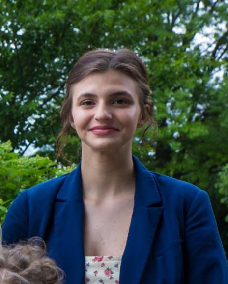 Emily rim Headshot