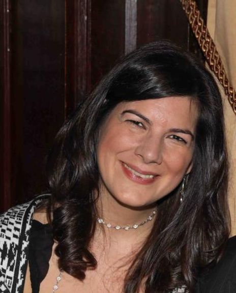 Sylvia Maderic Headshot