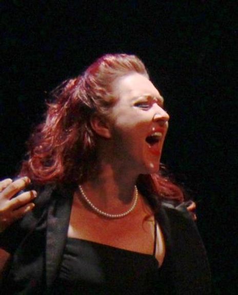 Leah Swank Miller Headshot