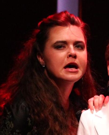 Randa Meierhenry Headshot