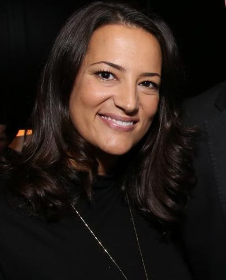 Eleni Gianulis Headshot