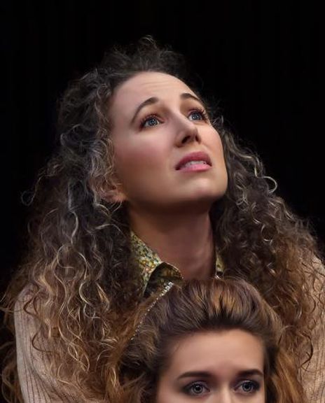 Megan Gainey Headshot