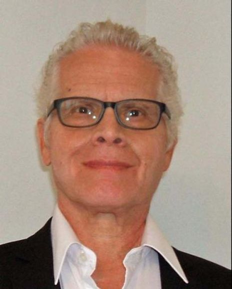 Jesse Marsh Headshot