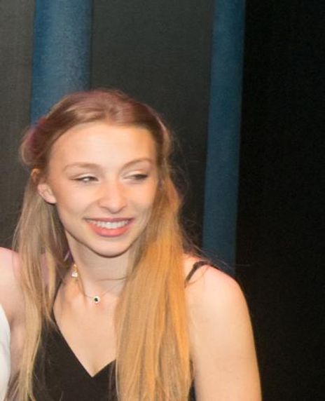 Katie Buchholz Headshot