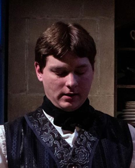 Noah Thompson Headshot