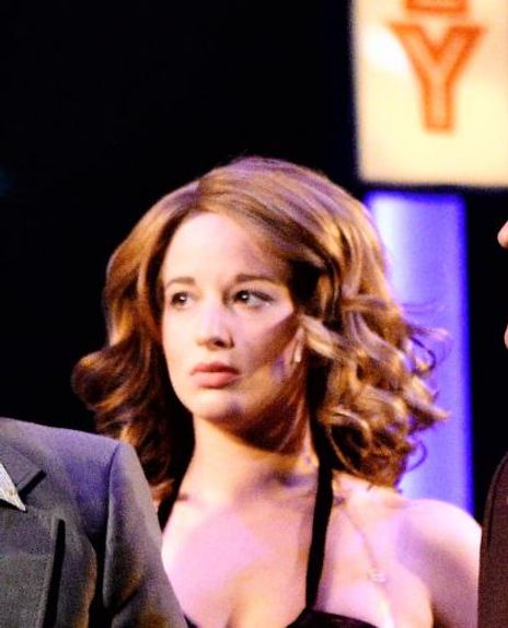 Beth Whitford Headshot