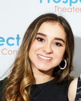 Talia Cosentino Headshot