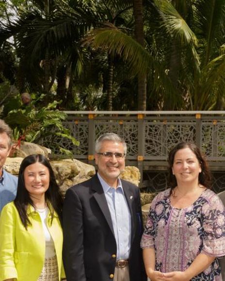 Kirsten Siegel Headshot