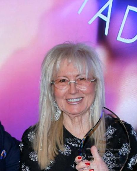 Miriam Adelson Headshot