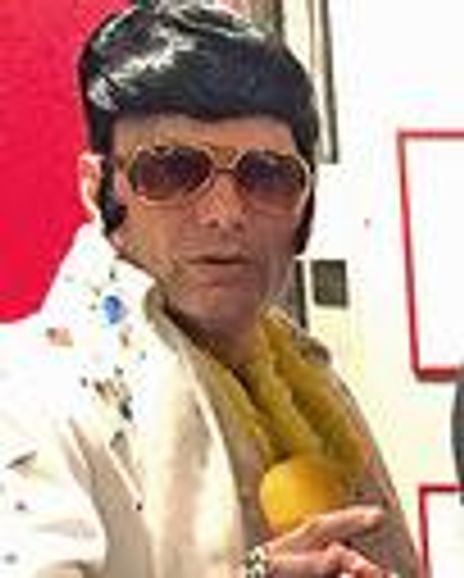 Tommy Bayiokos Headshot