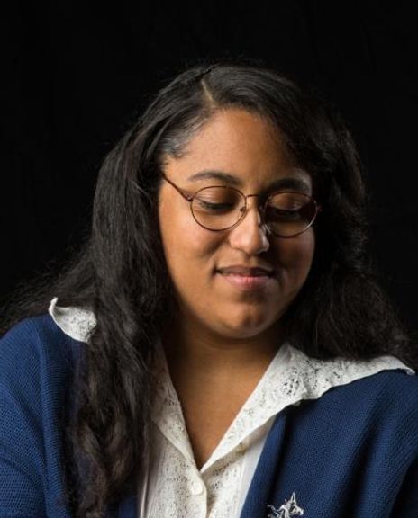 Phoebe Fico Headshot