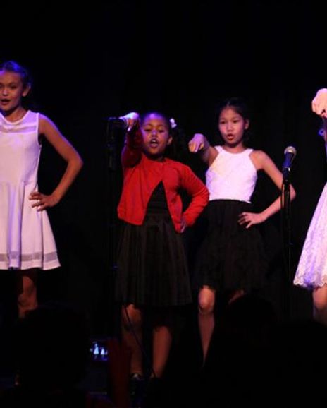 Rylee Rae Shuler Headshot