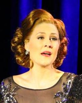 Maggie Ronck Headshot